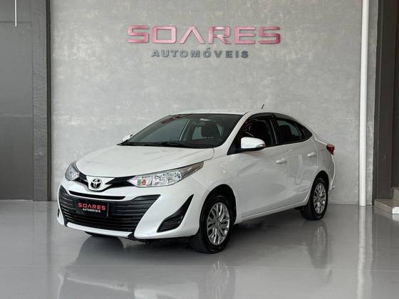 TOYOTA YARIS 1.5 16V FLEX SEDAN XL LIVE MULTIDRIVE TOYOTA YARIS 1.5 16V FLEX SEDAN XL LIVE MULTIDRIVE